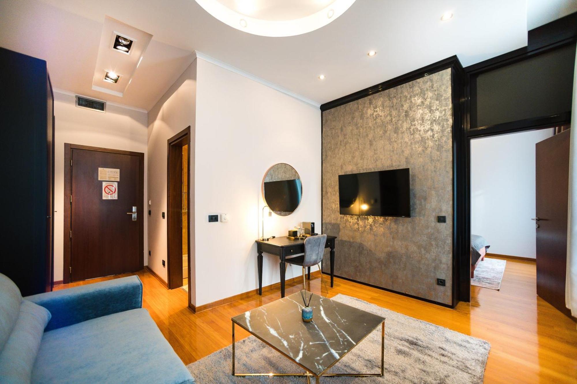 Natali Luxury Suites- Mini Rooms Belgrad Exteriör bild