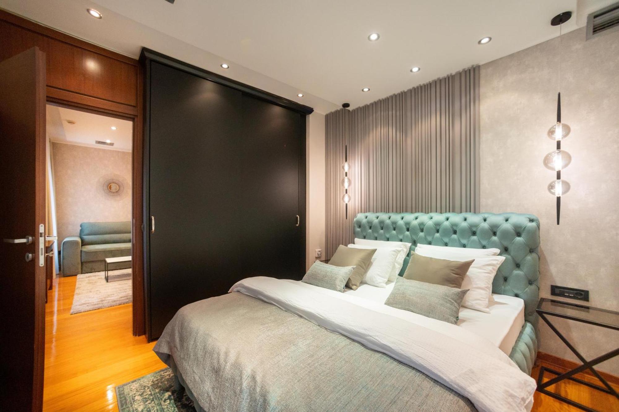 Natali Luxury Suites- Mini Rooms Belgrad Exteriör bild