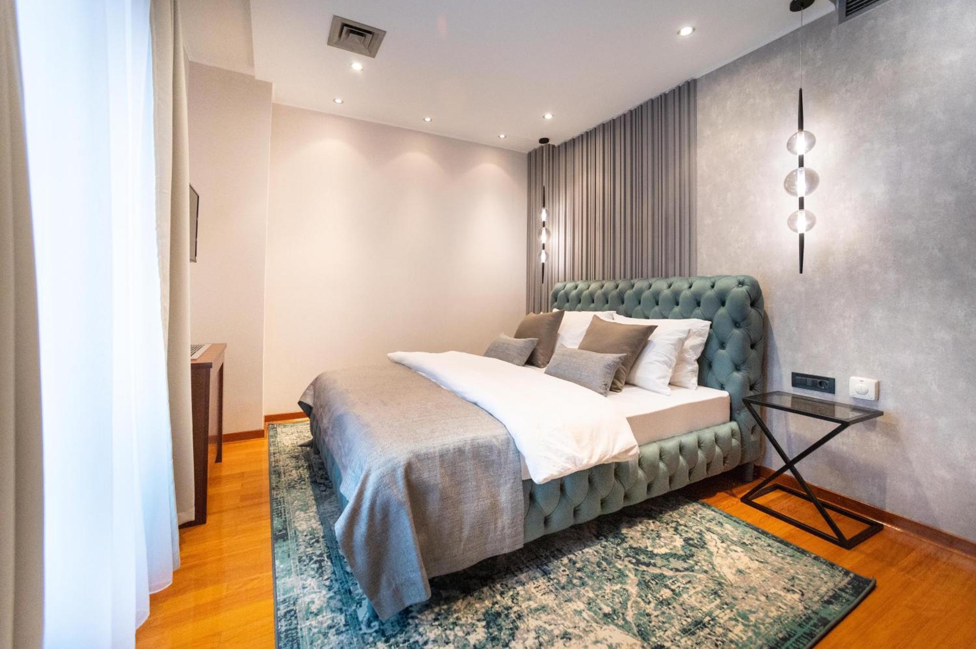 Natali Luxury Suites- Mini Rooms Belgrad Exteriör bild