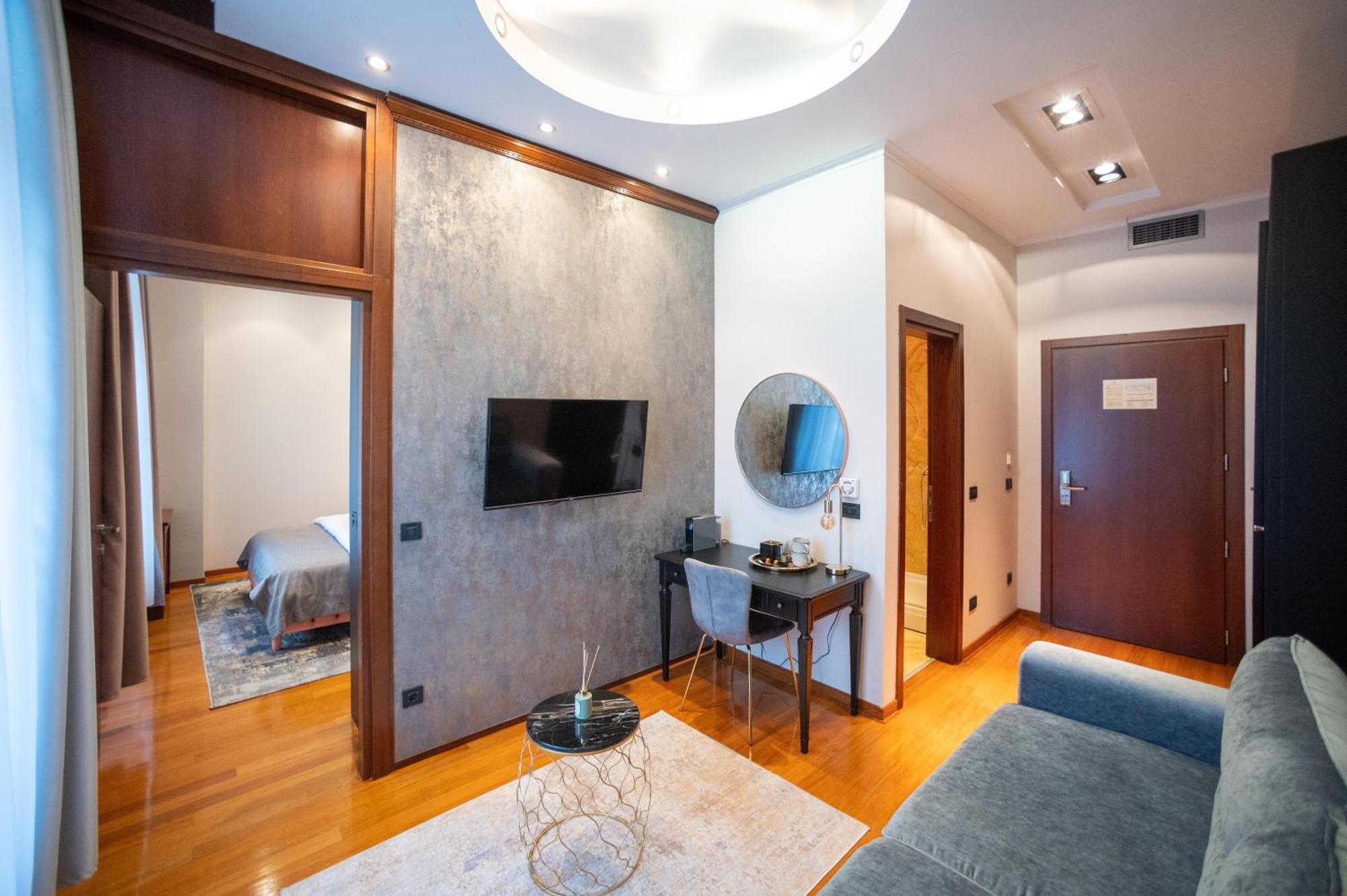Natali Luxury Suites- Mini Rooms Belgrad Exteriör bild