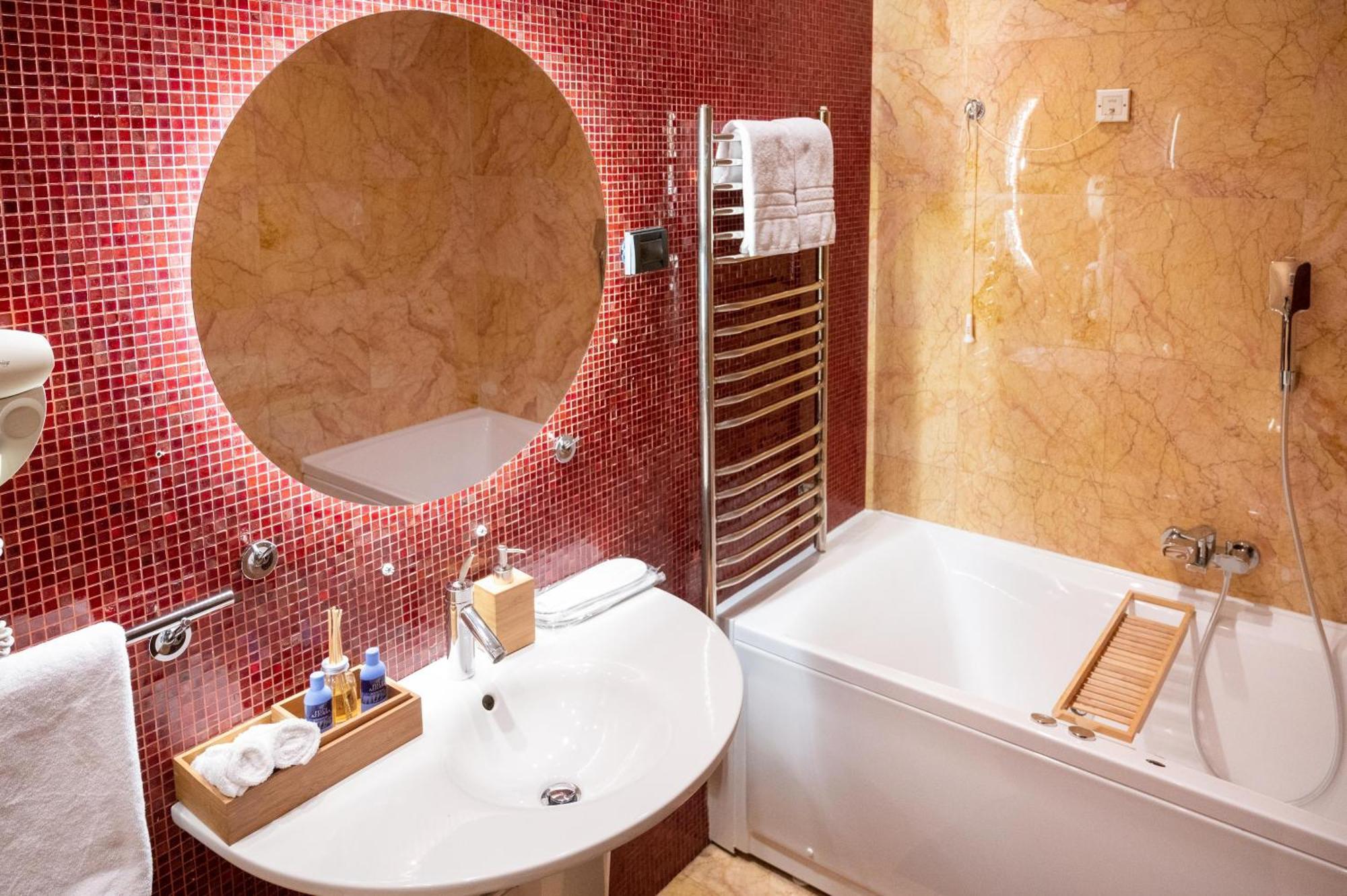 Natali Luxury Suites- Mini Rooms Belgrad Exteriör bild